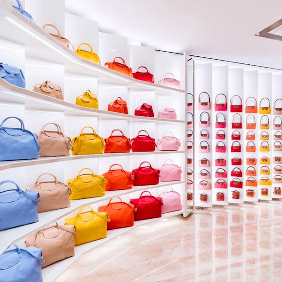 Longchamp-brand-hero-1080x1080.jpg